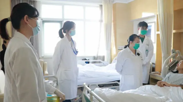 巨大乳腺肿瘤案例图5