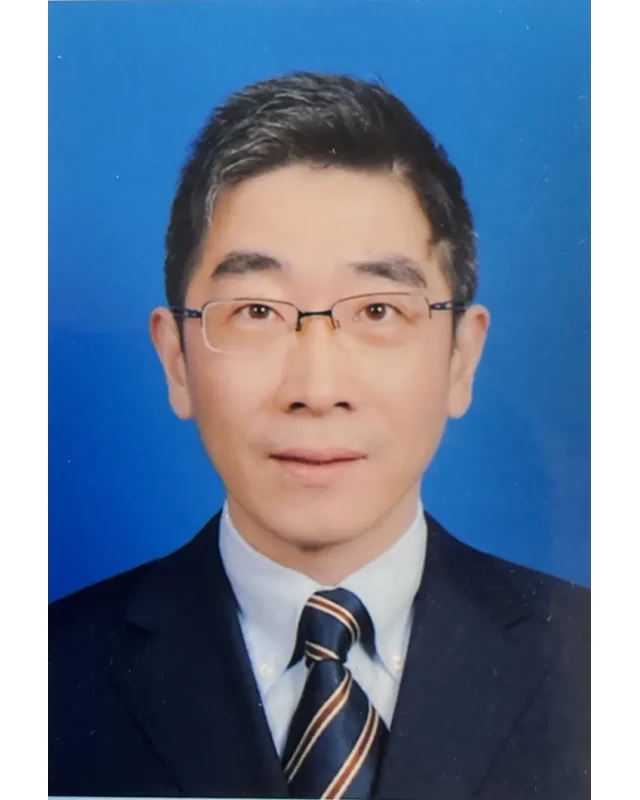 罗奋医生头像
