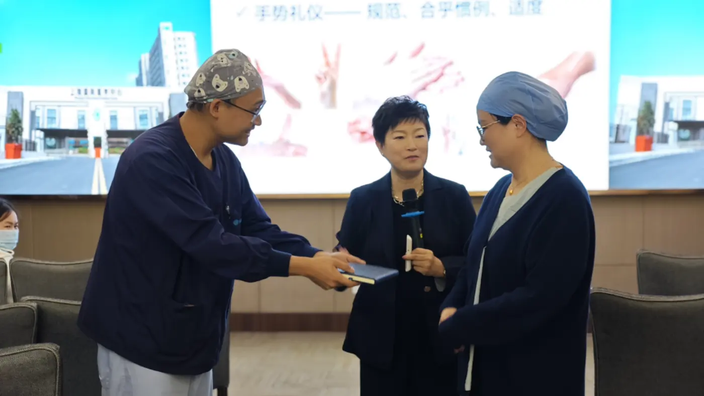 服务礼仪培训现场图4
