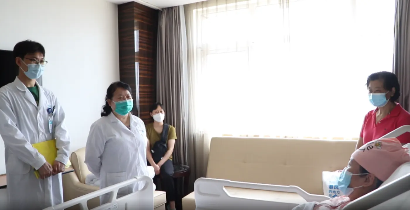 哺乳期乳腺炎故事封面